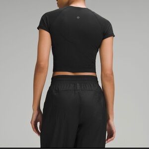Swiftly tech cropped short-sleeve shirt 2.0